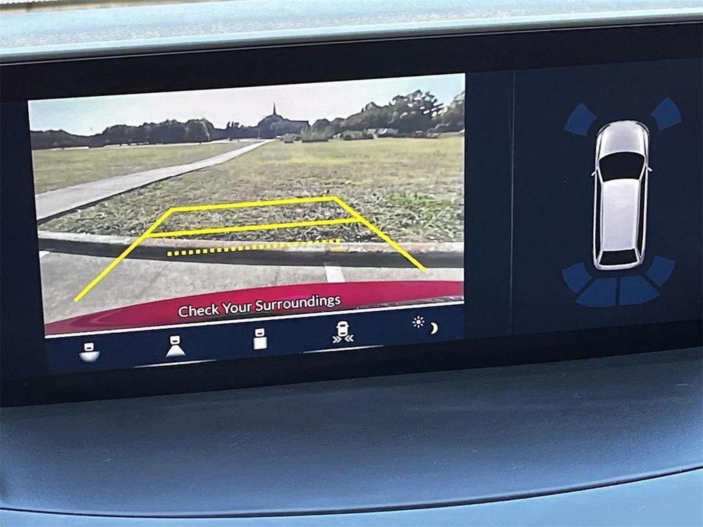 used 2024 Acura RDX car, priced at $37,998