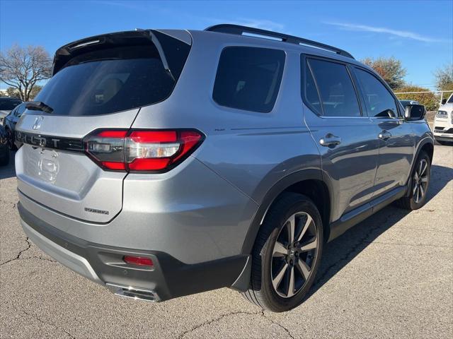 used 2025 Honda Pilot car, priced at $44,988