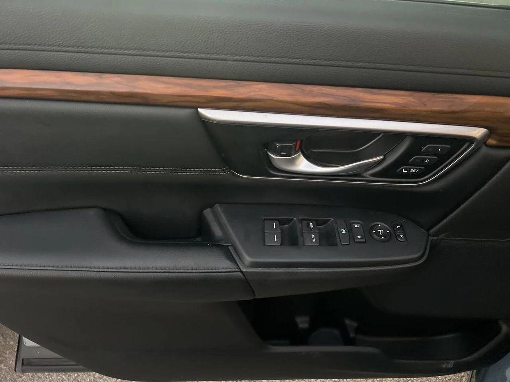 used 2022 Honda CR-V Hybrid car, priced at $23,998