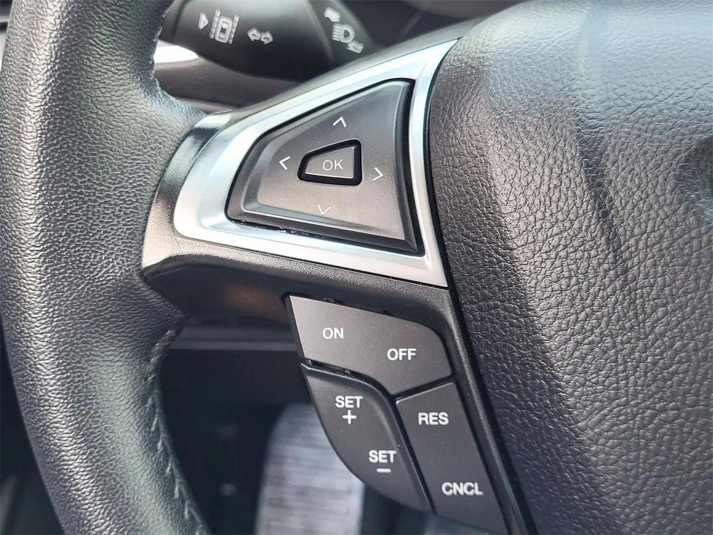 used 2024 Ford Edge car, priced at $24,966