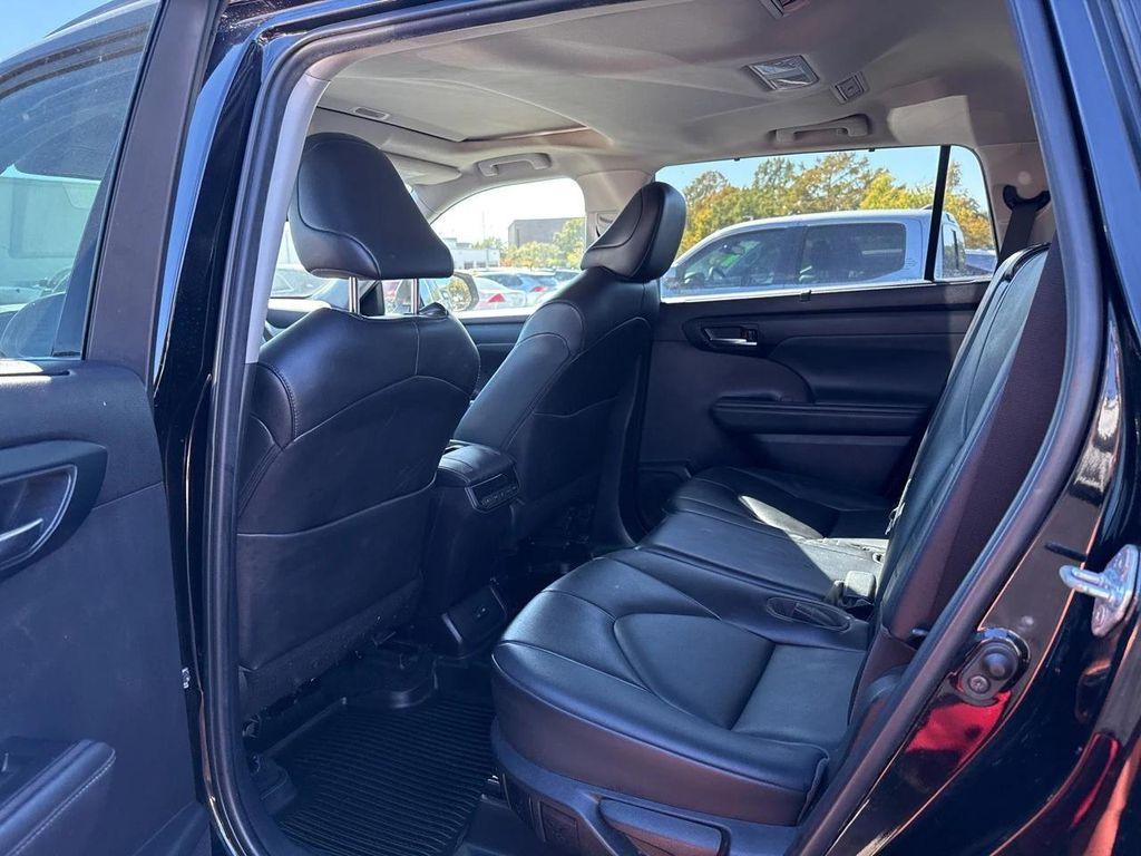 used 2022 Toyota Highlander car, priced at $33,855