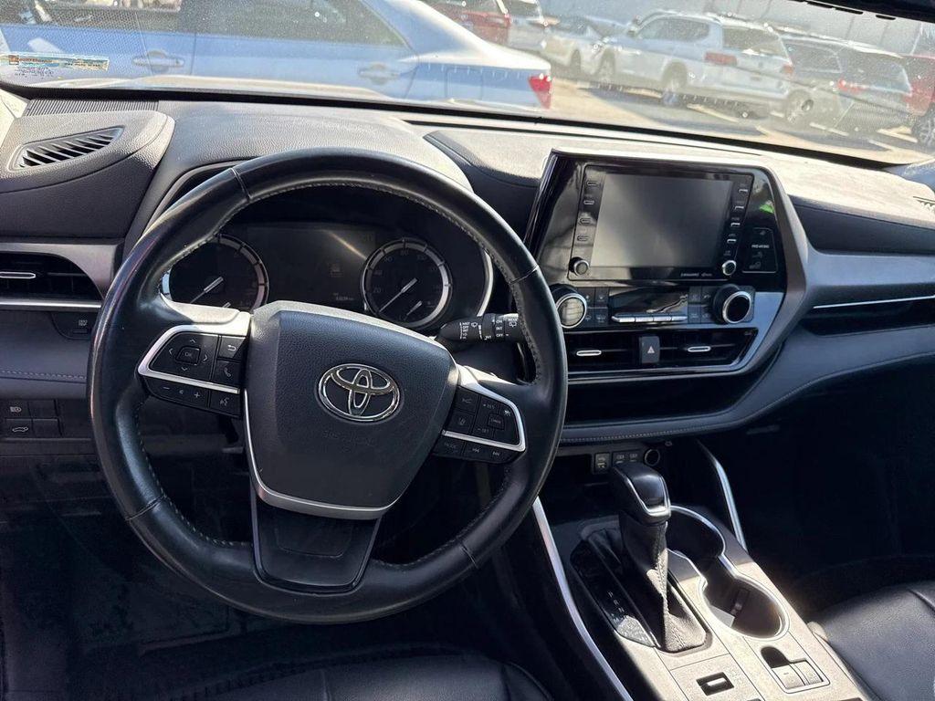 used 2022 Toyota Highlander car, priced at $33,855