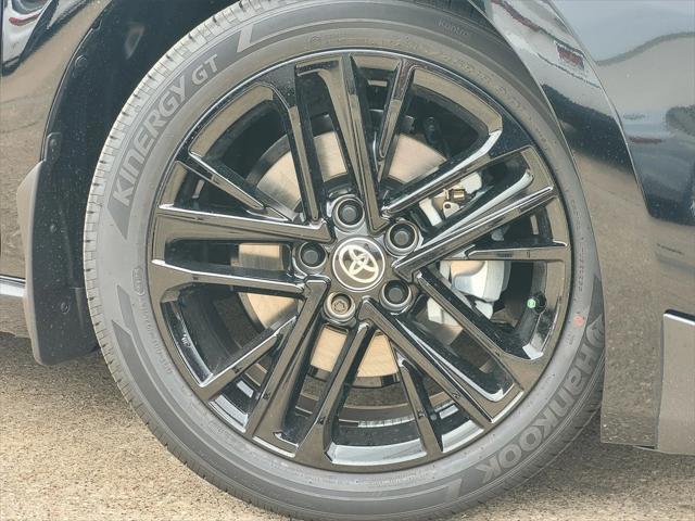 new 2025 Toyota Camry car, priced at $32,215