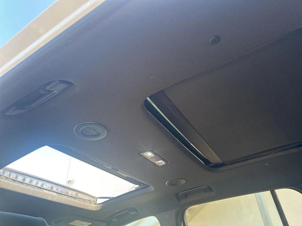 used 2022 Chevrolet Traverse car