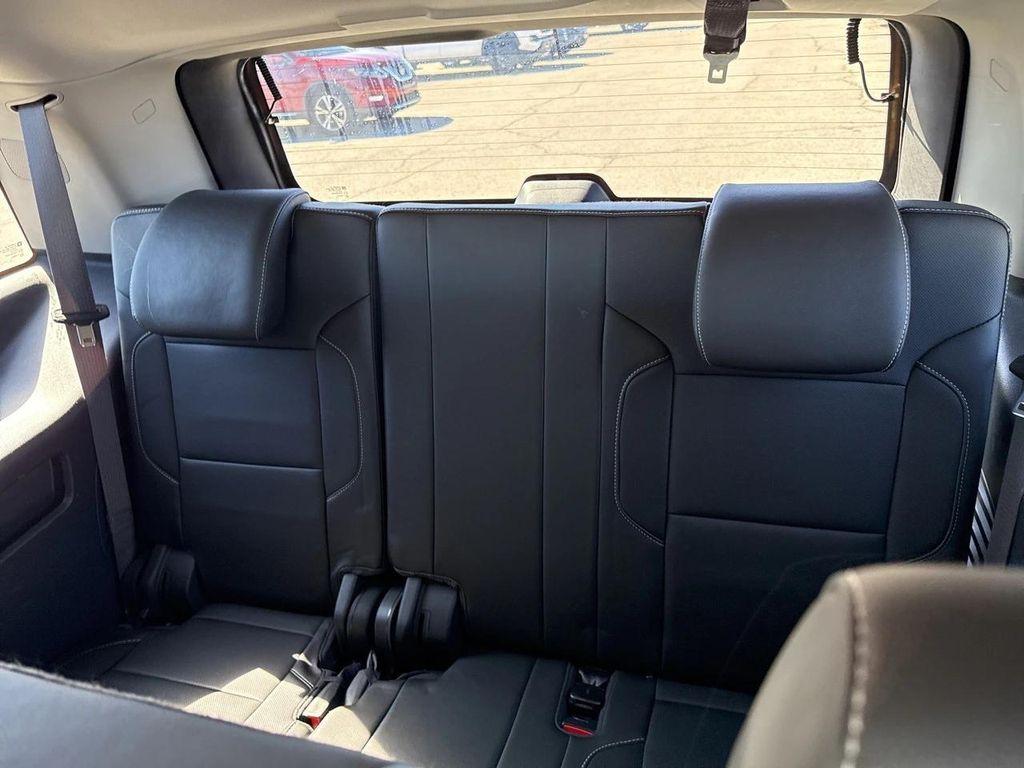 used 2017 GMC Yukon car, priced at $25,998