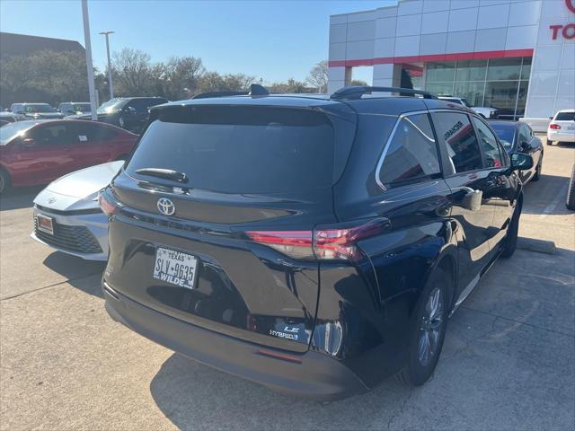 used 2021 Toyota Sienna car, priced at $35,954