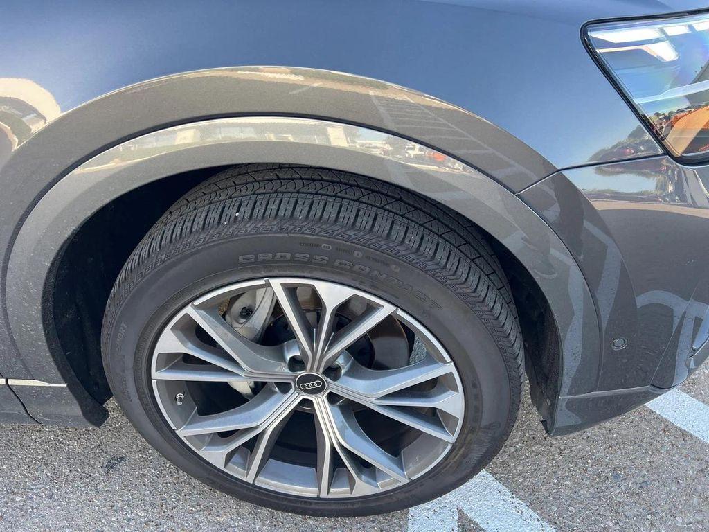 used 2024 Audi Q8 car