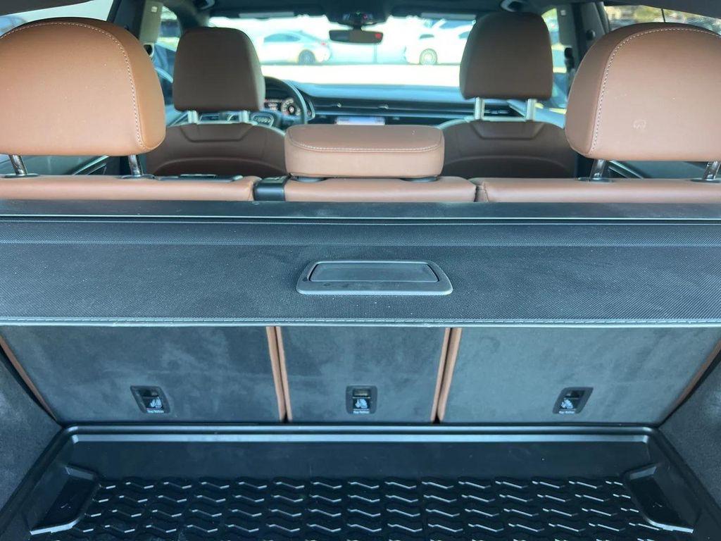 used 2024 Audi Q8 car