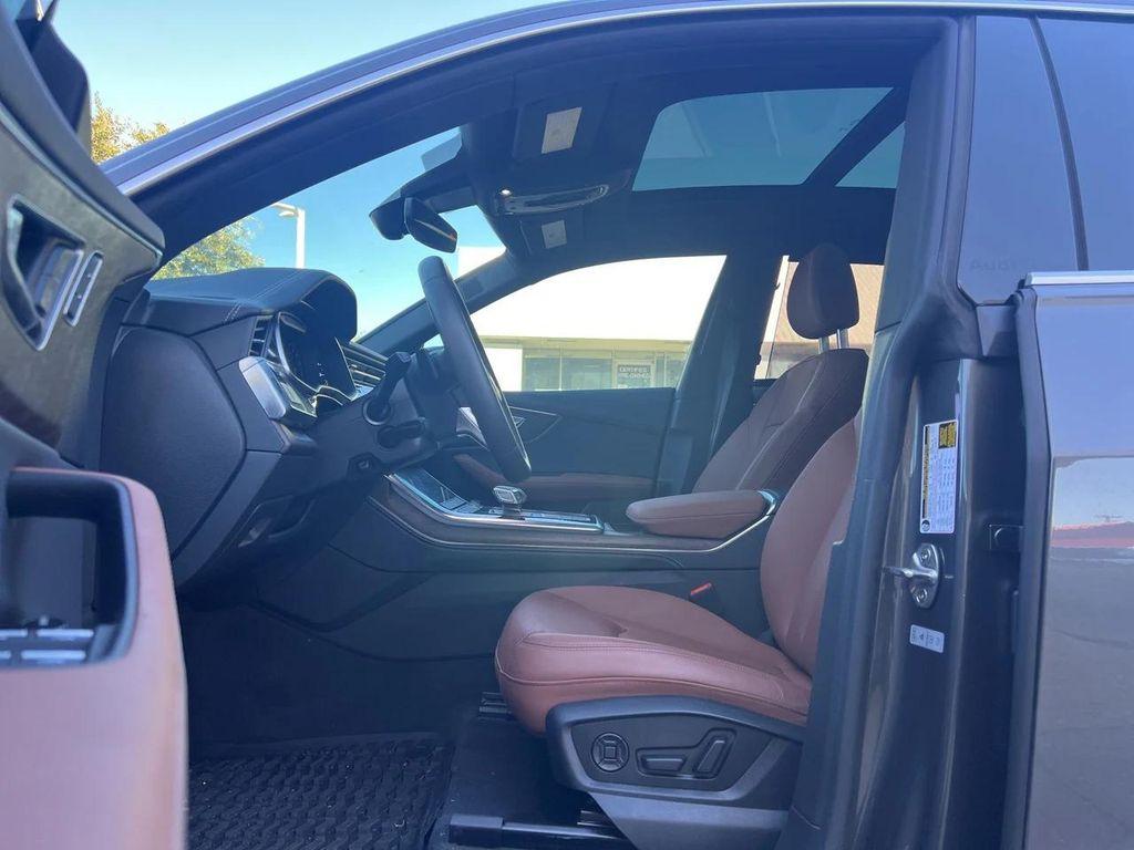 used 2024 Audi Q8 car