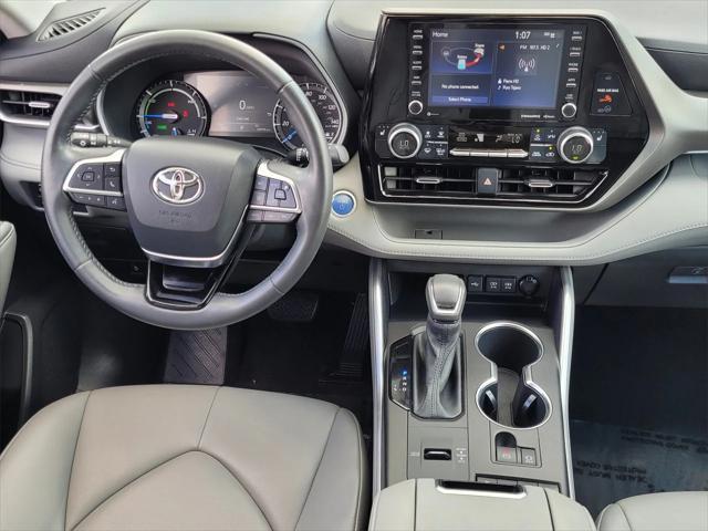 used 2021 Toyota Highlander Hybrid car, priced at $33,998