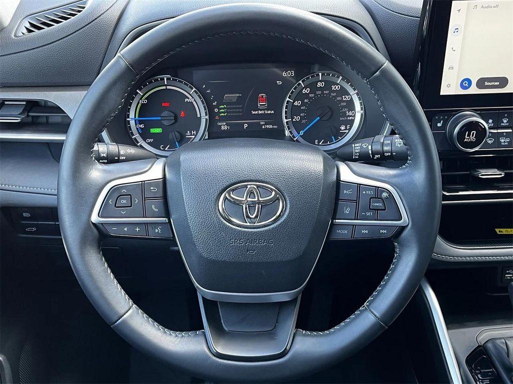 used 2023 Toyota Highlander Hybrid car, priced at $34,484