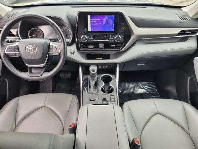 used 2023 Toyota Highlander car, priced at $35,936