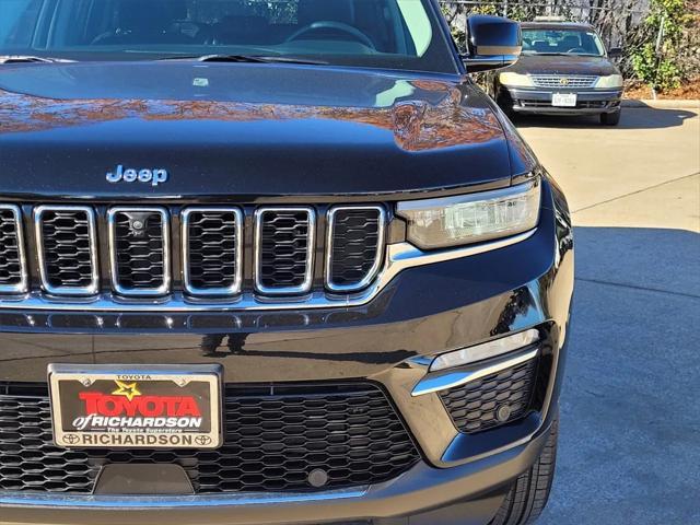 used 2022 Jeep Grand Cherokee car, priced at $33,927