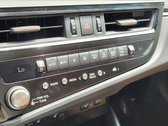 used 2025 Lexus ES 350 car, priced at $42,530