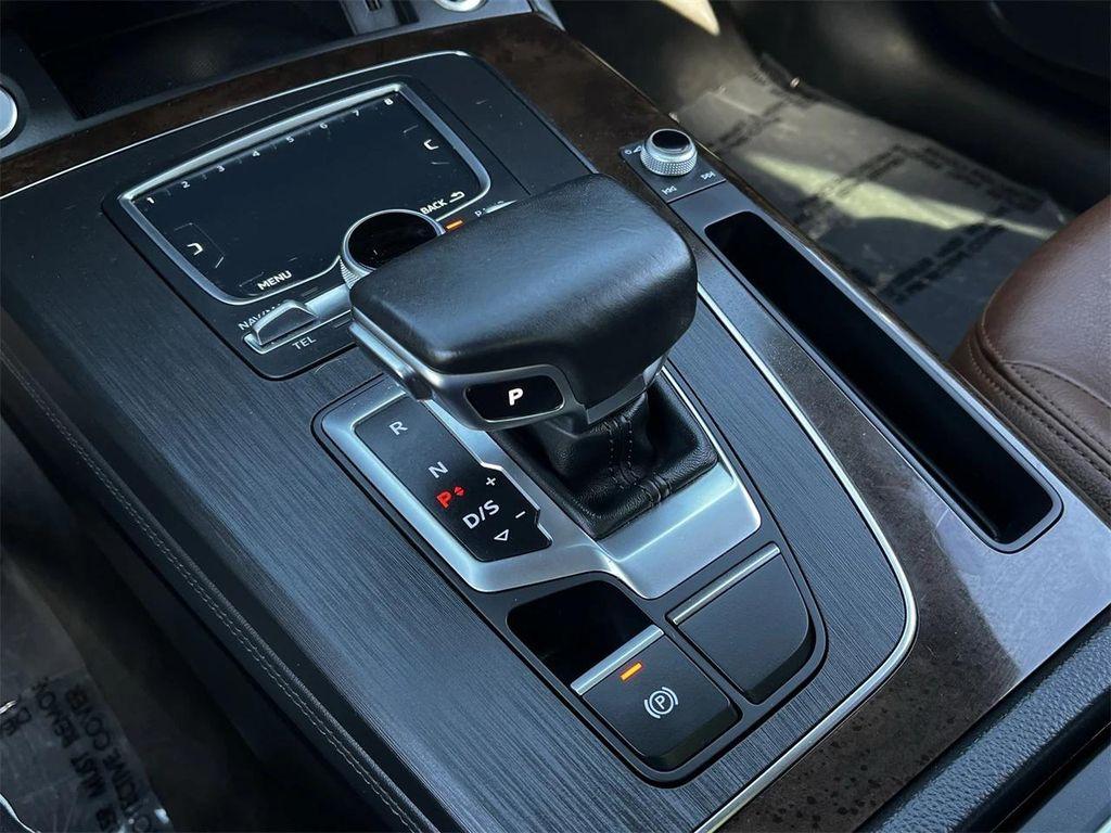 used 2020 Audi Q5 car, priced at $20,998