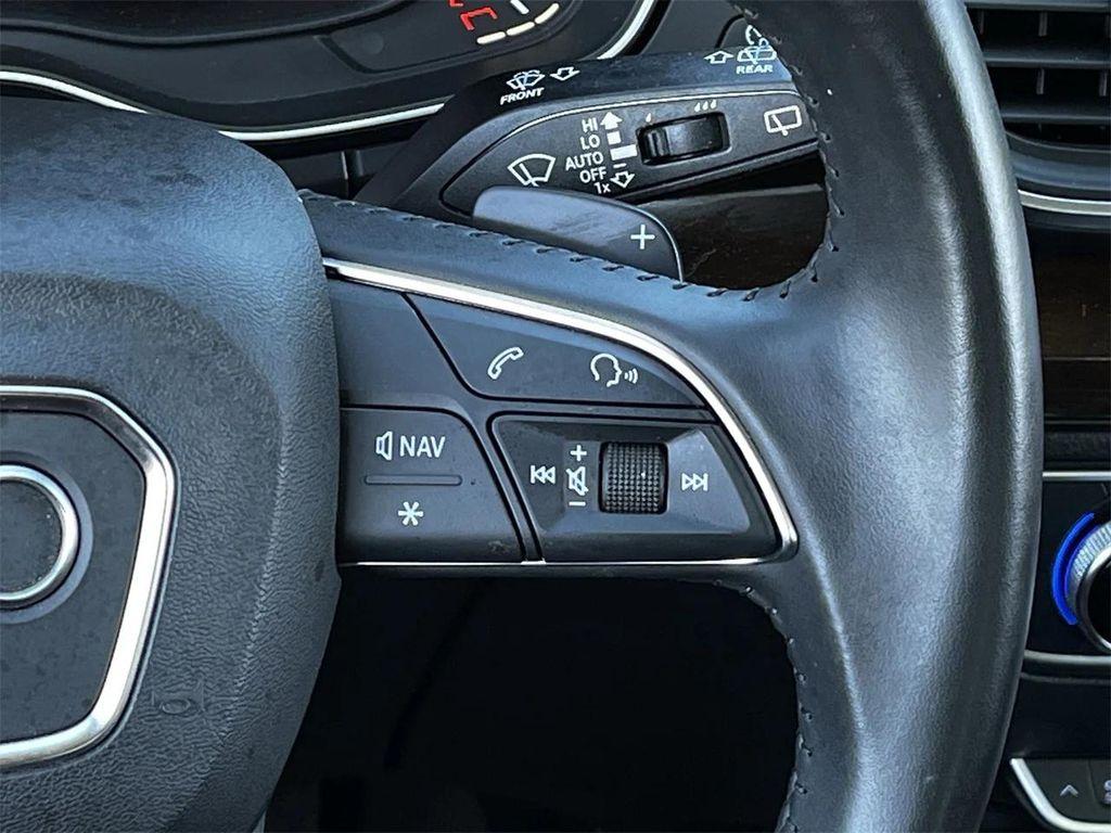 used 2020 Audi Q5 car, priced at $20,998