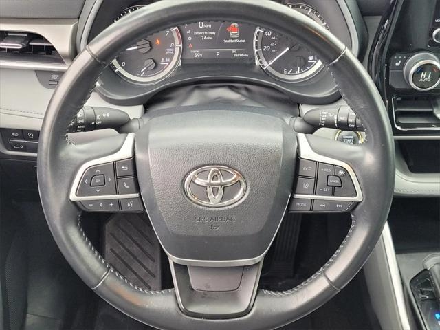 used 2023 Toyota Highlander car, priced at $35,855