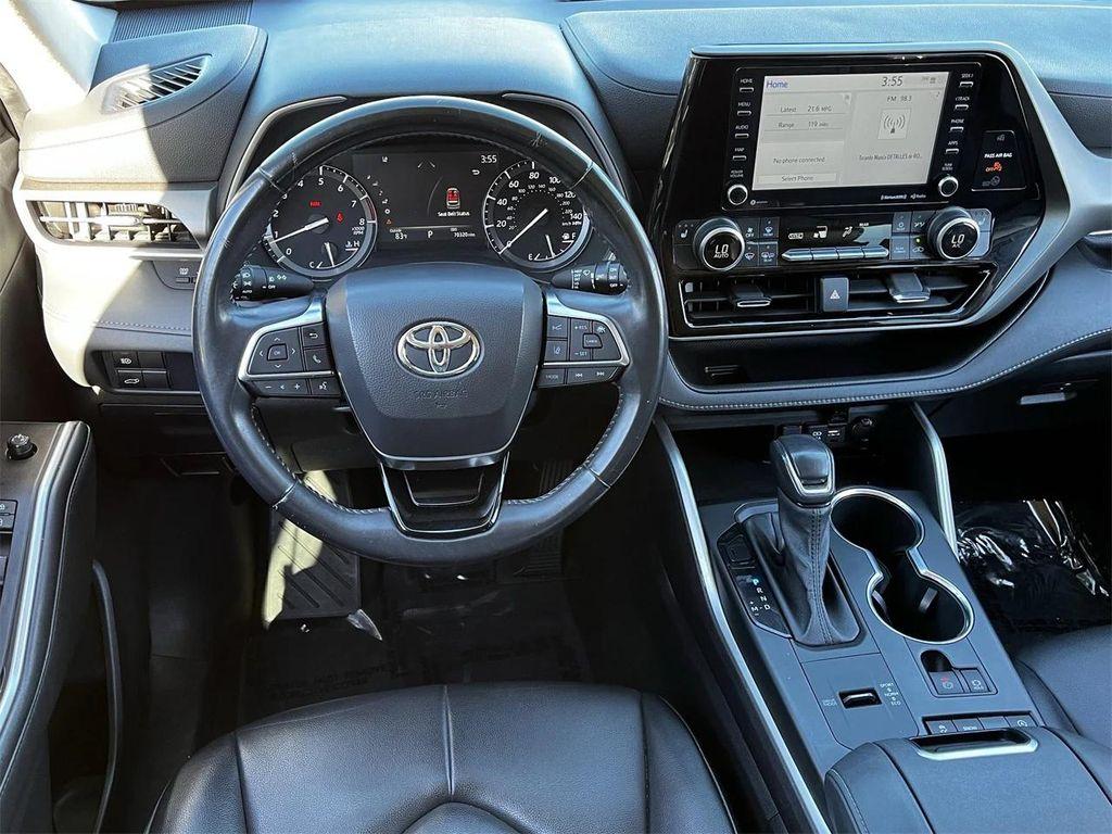used 2021 Toyota Highlander car, priced at $27,871