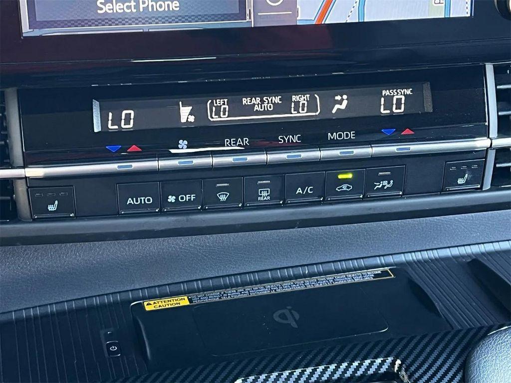 used 2024 Toyota Sienna car, priced at $39,276