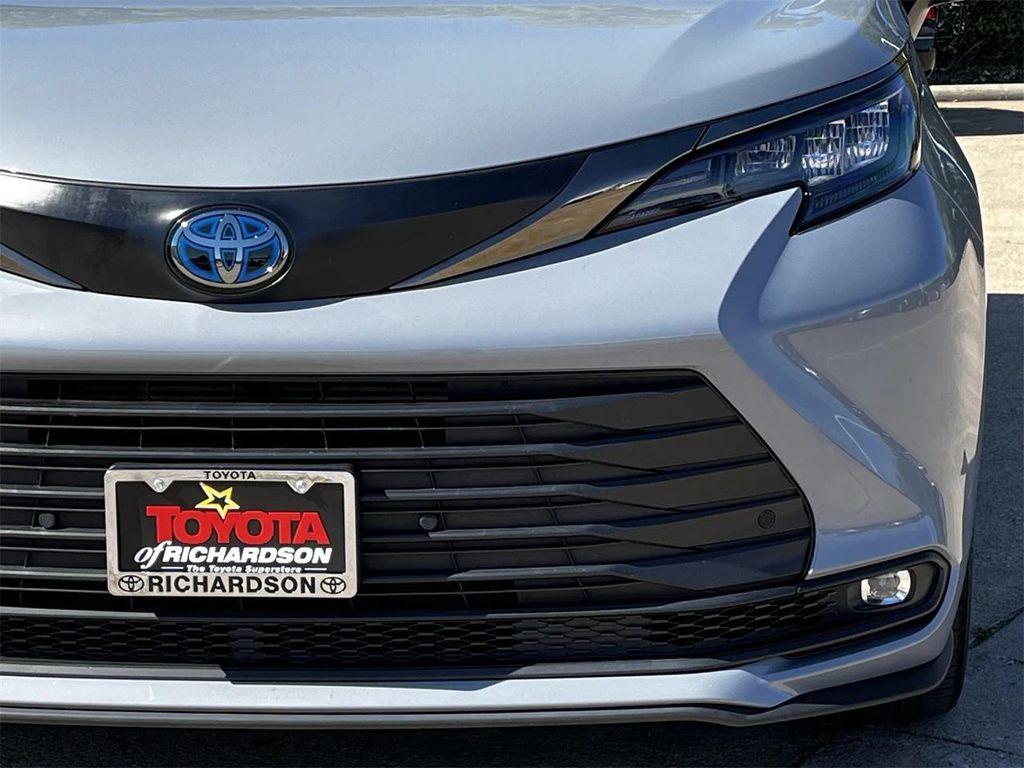 used 2024 Toyota Sienna car, priced at $39,276