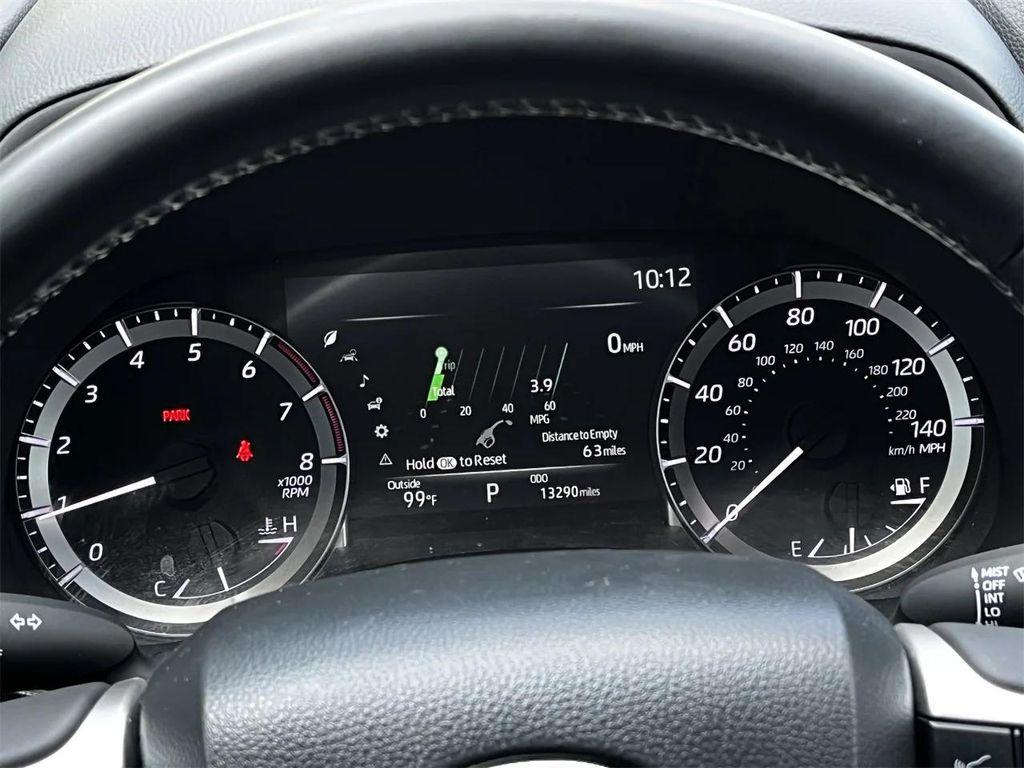 used 2024 Toyota Highlander car, priced at $39,998