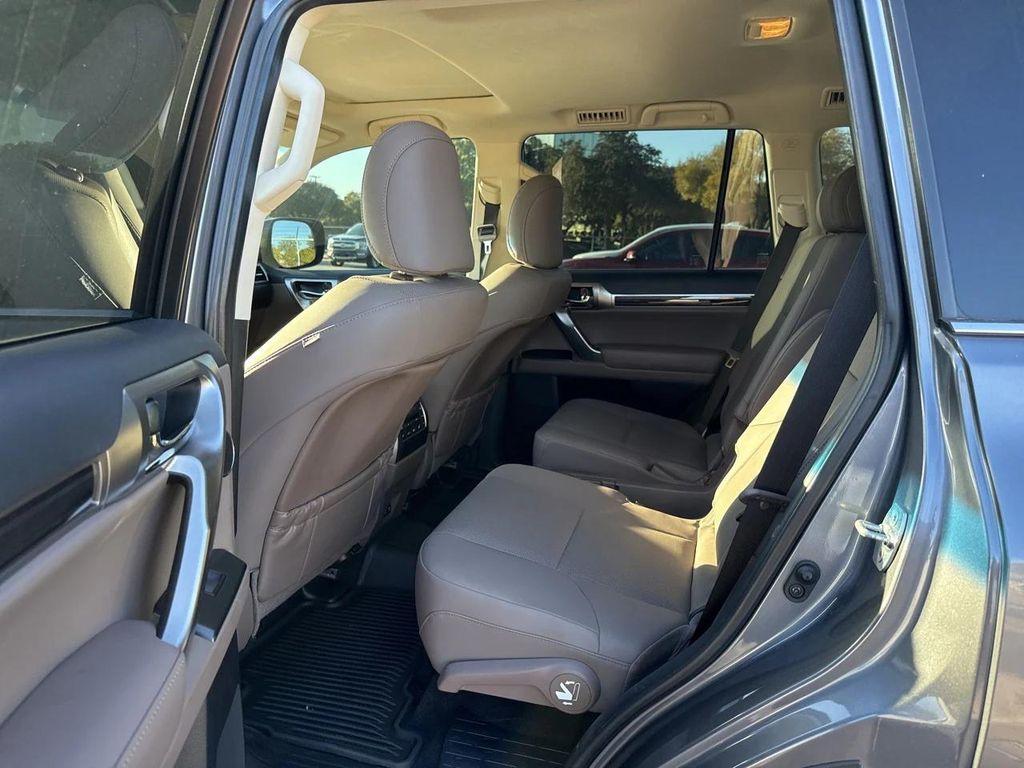 used 2023 Lexus GX 460 car, priced at $54,859