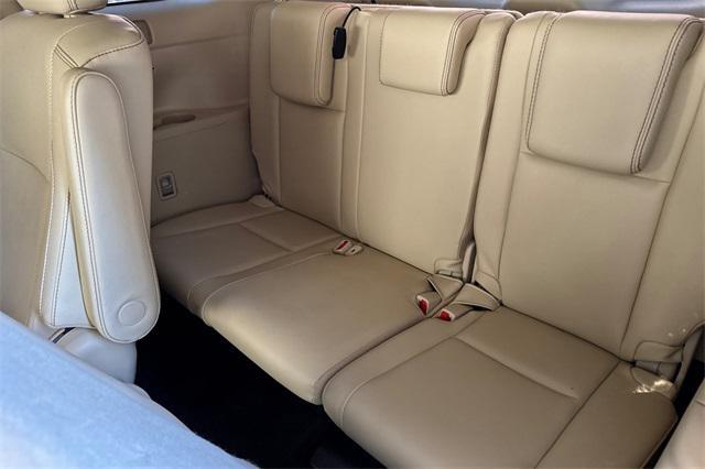 used 2018 Toyota Highlander car, priced at $29,993