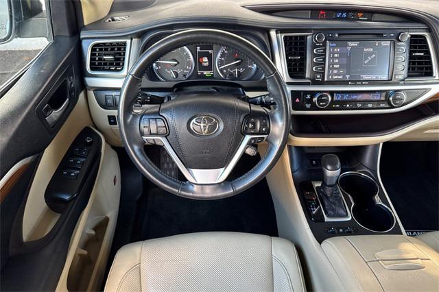 used 2018 Toyota Highlander car, priced at $29,993