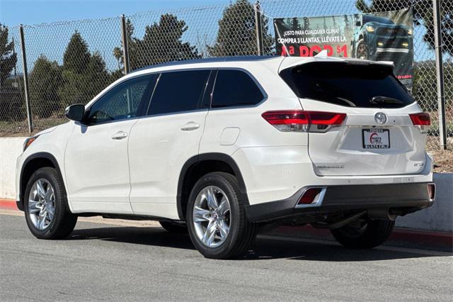 used 2018 Toyota Highlander car, priced at $29,993