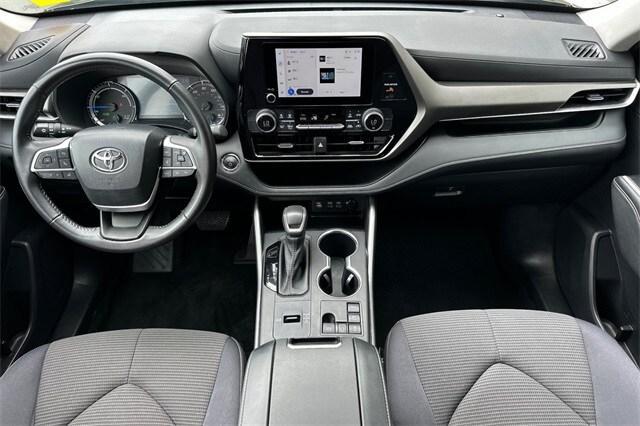 used 2023 Toyota Highlander Hybrid car, priced at $42,995