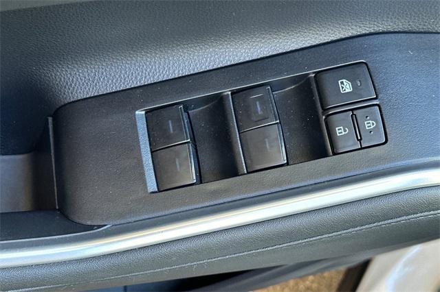 used 2023 Toyota Highlander car, priced at $38,997