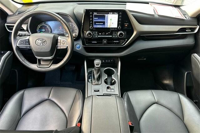 used 2022 Toyota Highlander Hybrid car, priced at $40,995