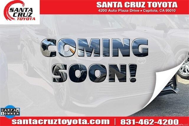 used 2021 Toyota Highlander car