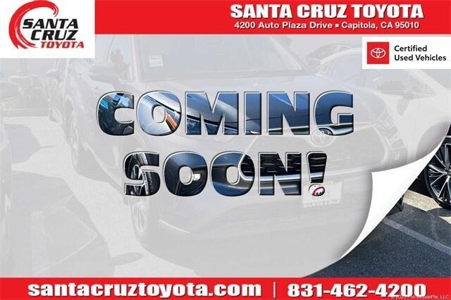 used 2024 Toyota Highlander car, priced at $44,995