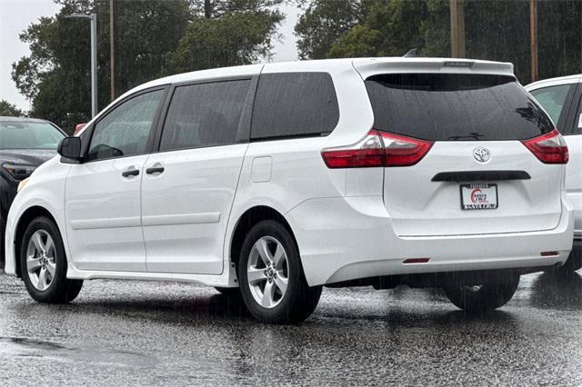 used 2020 Toyota Sienna car, priced at $29,989