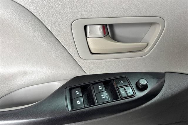 used 2020 Toyota Sienna car, priced at $29,989