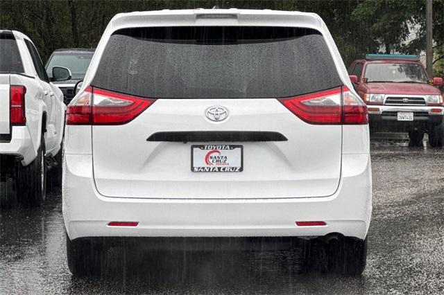 used 2020 Toyota Sienna car, priced at $29,989