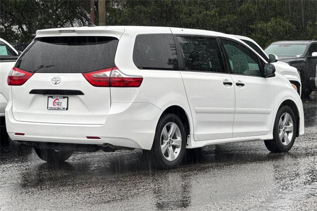 used 2020 Toyota Sienna car, priced at $29,989