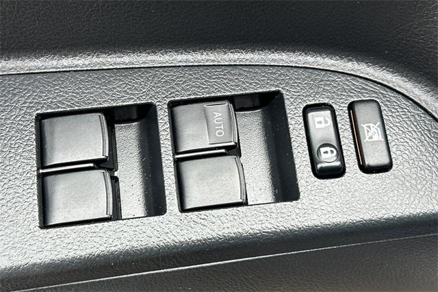 used 2012 Toyota Highlander Hybrid car, priced at $8,678