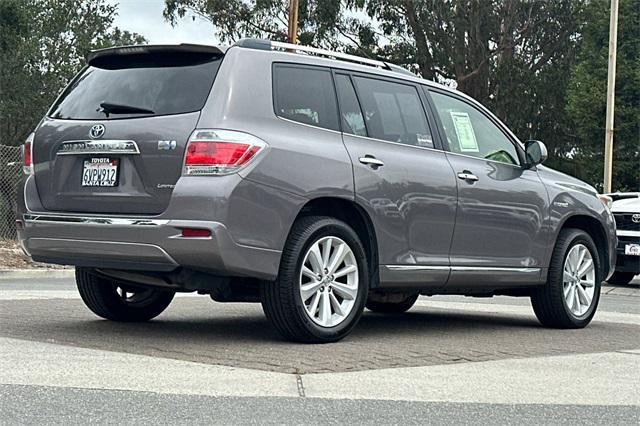 used 2012 Toyota Highlander Hybrid car, priced at $8,678