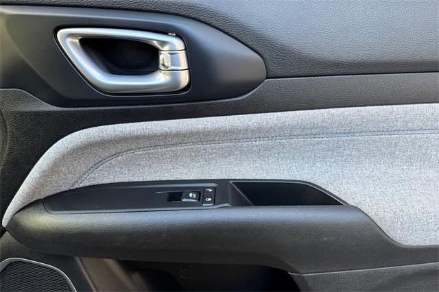 used 2023 Jeep Compass car, priced at $14,567