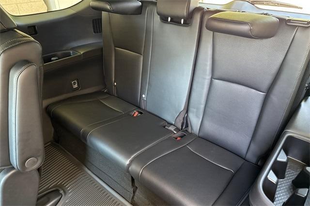 new 2025 Toyota Grand Highlander Hybrid car, priced at $63,008