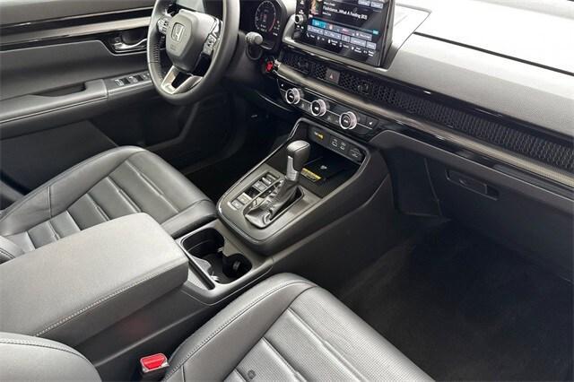 used 2025 Honda CR-V car, priced at $34,900