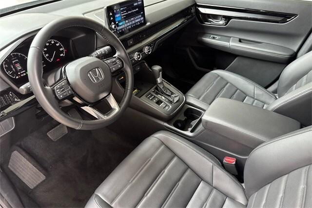 used 2025 Honda CR-V car, priced at $34,900