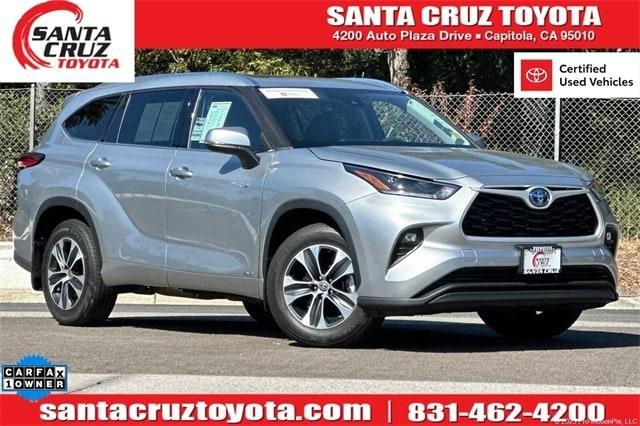 used 2021 Toyota Highlander Hybrid car, priced at $34,998