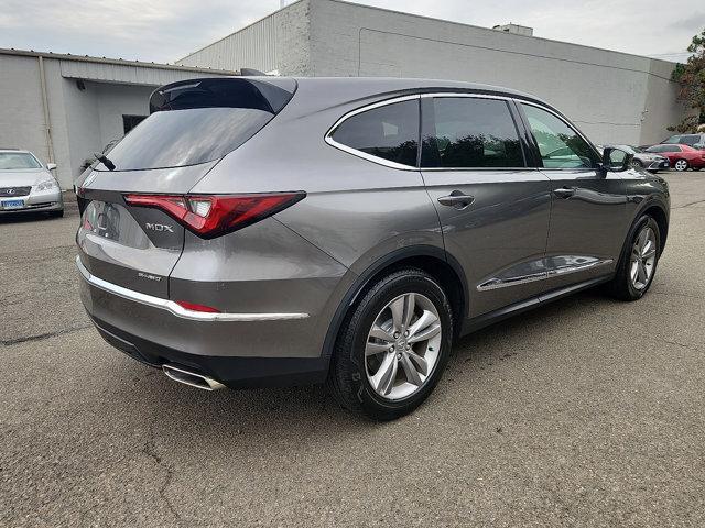 used 2024 Acura MDX car, priced at $43,999