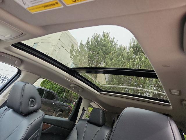 used 2022 Acura MDX car, priced at $39,999