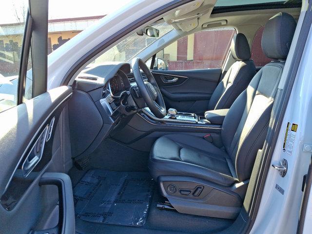 used 2024 Audi Q7 car, priced at $46,499