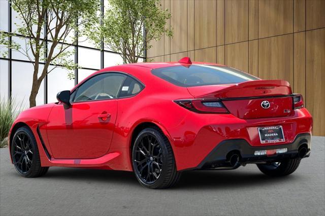 new 2025 Toyota GR86 car, priced at $38,399