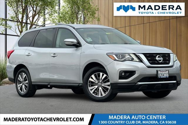 used 2020 Nissan Pathfinder car, priced at $18,395